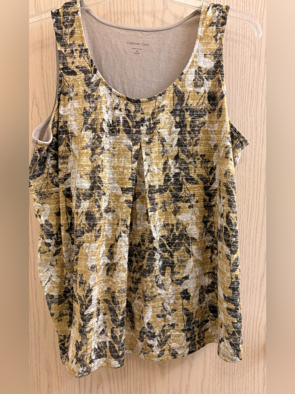 Coldwater Creek Gold and Grey Varigated Floral-Print Pleated Front Tank